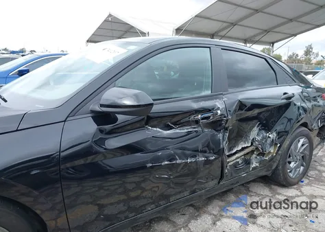 2024 Hyundai Elantra Sel from USA, damaged, VIN KMHLM4DG3RU657781